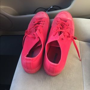 Red Converse